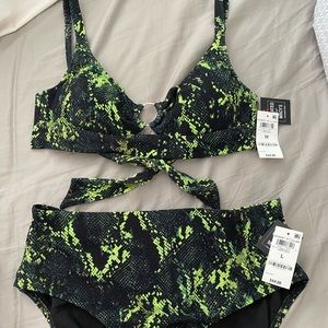 Banded Ring Bikini Top & Bottoms